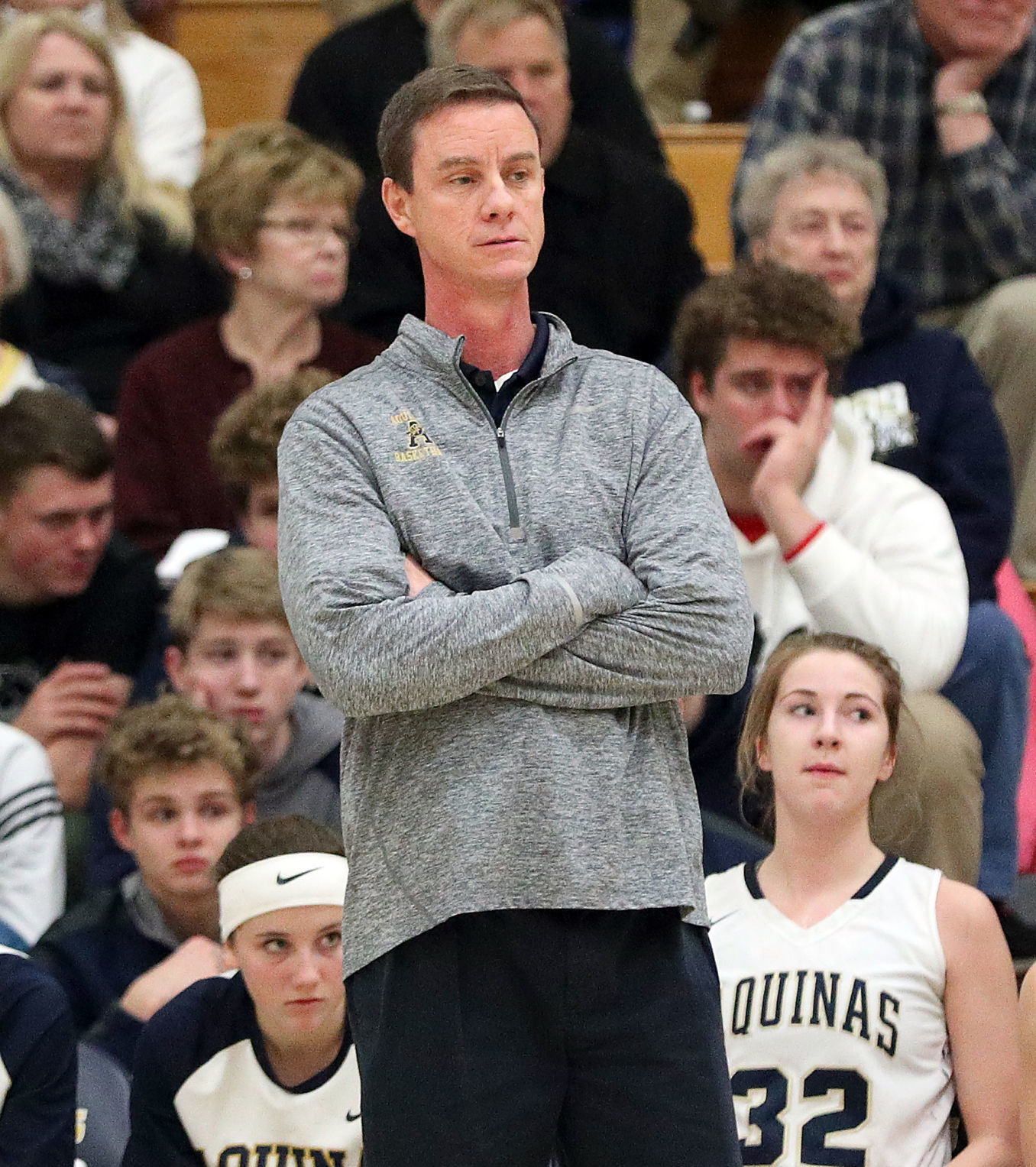 Jan 8: L:a Crosse Aquinas vs. Holmen